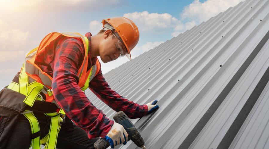 Professional Emergency Roof Repairs services in South Shore, SD